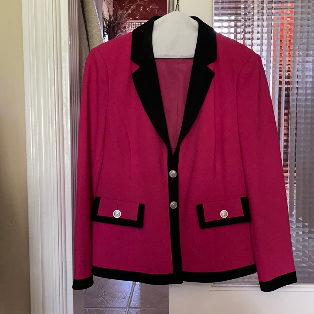 Women’s blazer
